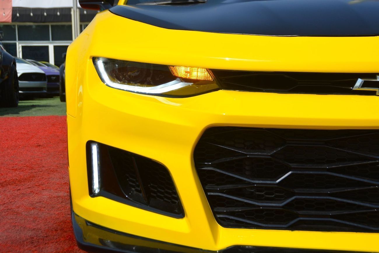 شيفروليه كامارو YELLOW BLACK BEAST