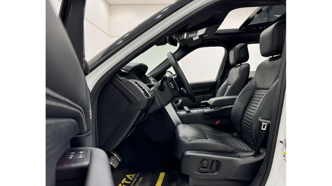 لاند روفر دسكفري R-ديناميك SE 2021 Land Rover Discovery P360 SE R-Dynamic, June 2027 Land Rover Warranty + Service Pa