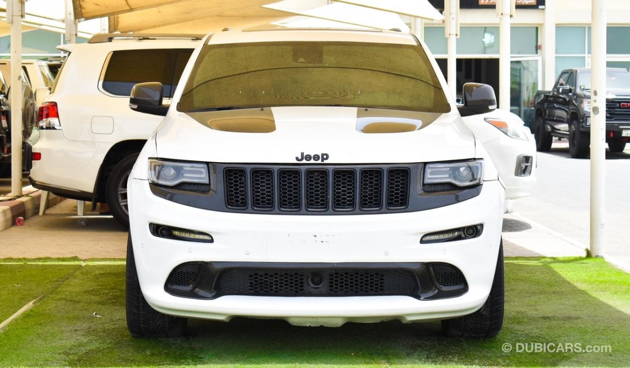 Jeep Grand Cherokee SRT