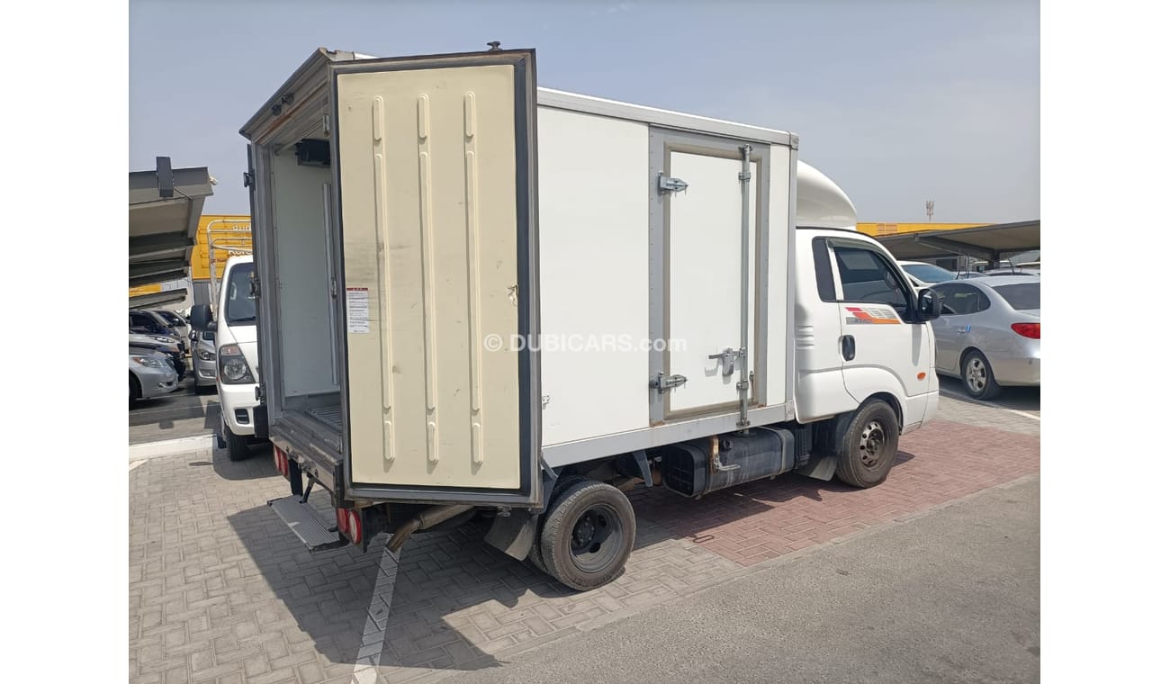 Used Kia Bongo 2019 for sale in Sharjah 655264