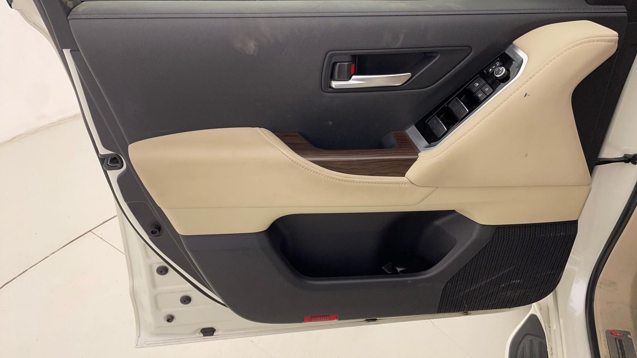 Toyota Land Cruiser GXR 4 | Zero Down Payment | Home Test Drive