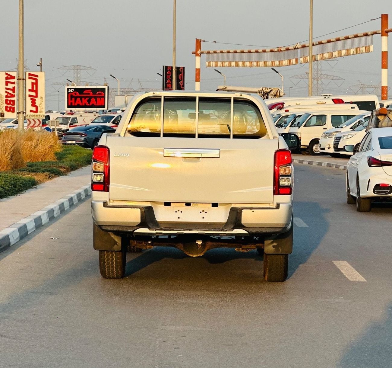 ميتسوبيشي L200 GL 2.4L (132 HP)