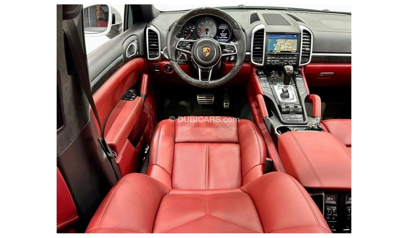 Porsche Cayenne 2015 Porsche Cayenne S, Full Porsche Service History, Low Kms, GCC