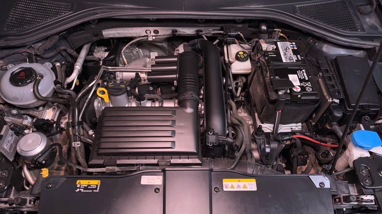 فولكس واجن T ROC R-LINE كارس24 هي سوق ضخم للسيارات المستعملة موثوق ومضمون ٪كارس24 هي سوق ضخم للسيارات المستعملة موثوق ومضمون