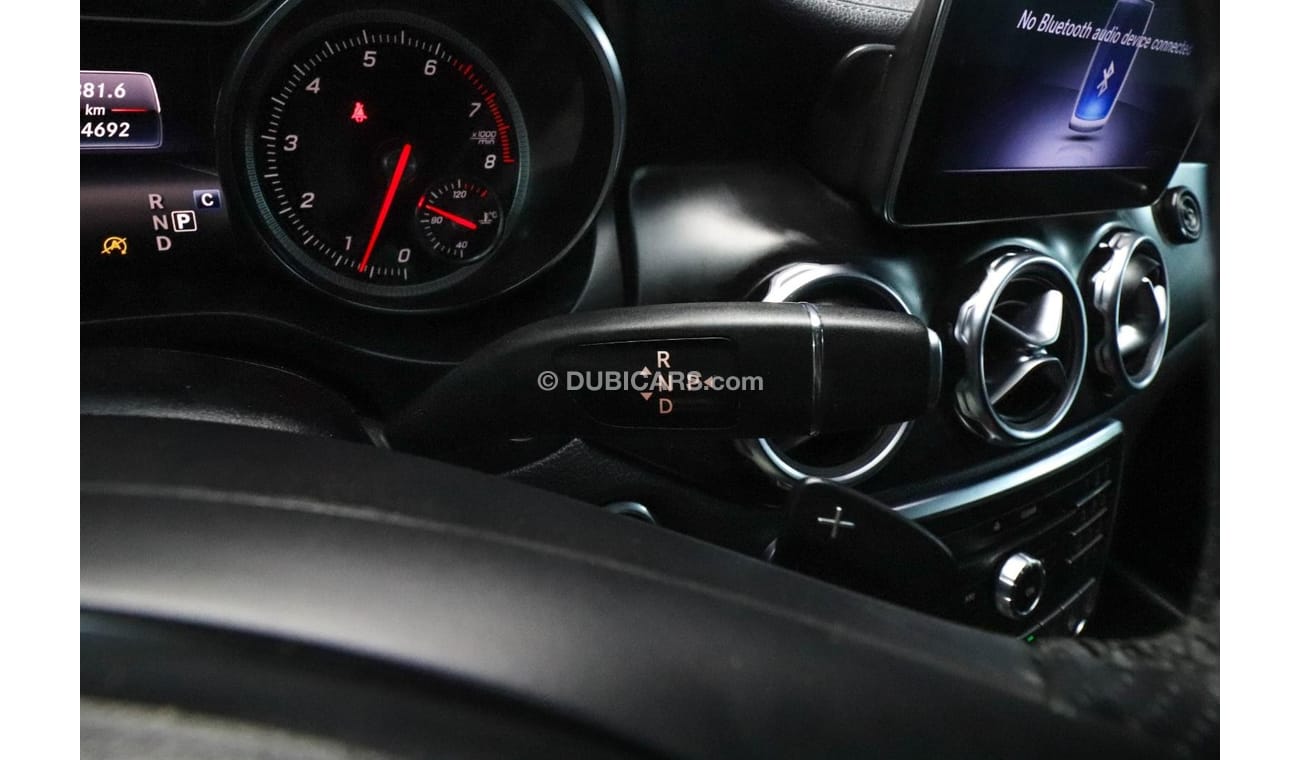 Mercedes-Benz GLA 250 X156