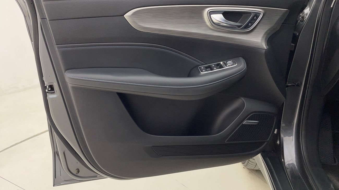 MG RX5 LUXURY 1.5 | Zero Down Payment | Home Test Drive