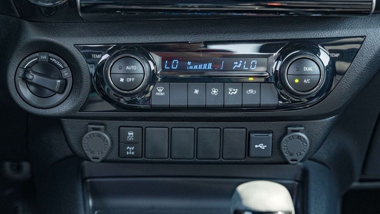 تويوتا هيلوكس 2025 Toyota Hilux Adventure 4.0L petrol AT