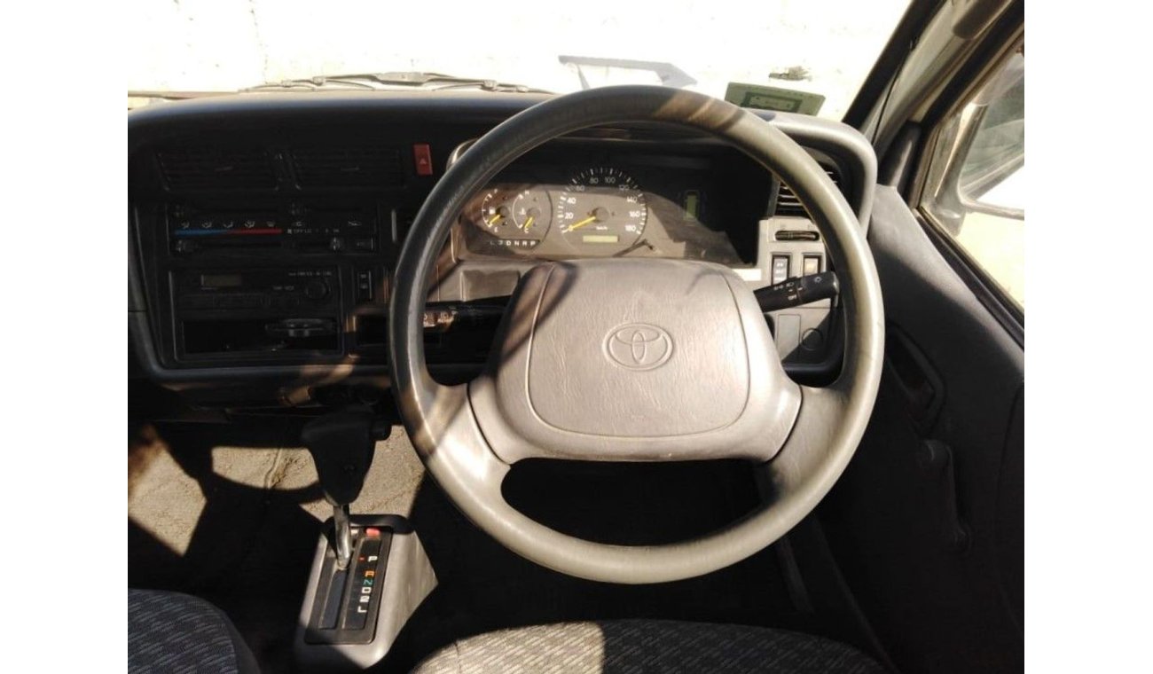 Toyota Hiace Hiace RIGHT HAND DRIVE (Stock no PM 164 )