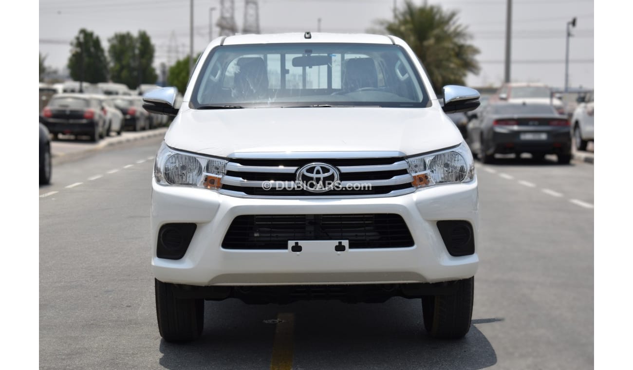 Toyota Hilux Pick Up 4x4 2.4L V4 Diesel with Automatic Gear