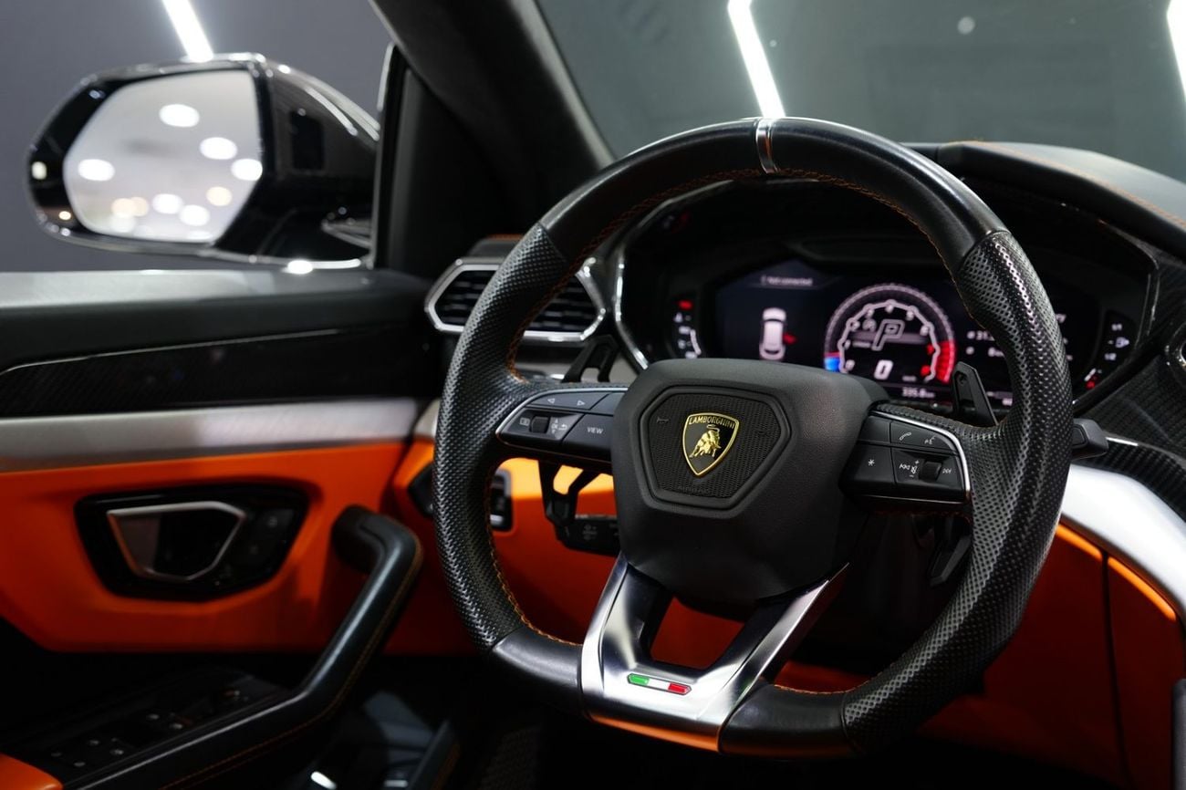 Lamborghini Urus STD Full Carbon Pack, Panoramic Roof, Individual Rear Seats, Dealer Warranty!!