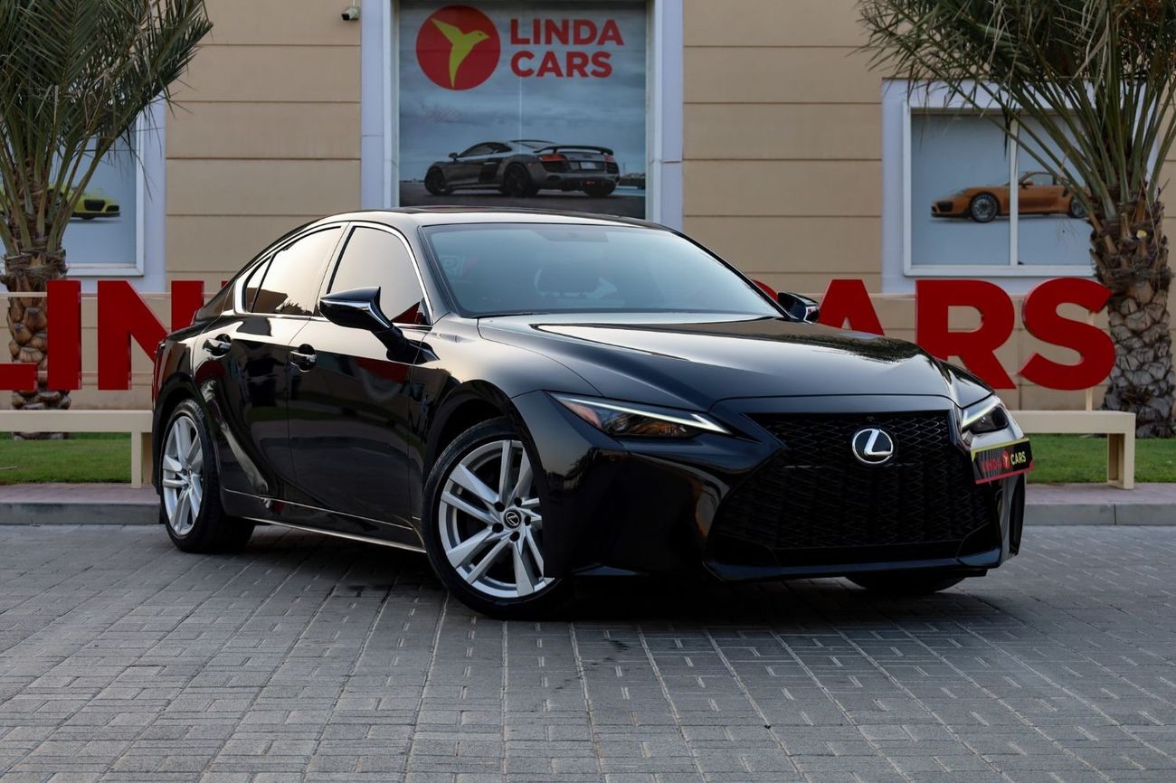 Lexus IS300 Premier Lexus IS300 2021 GCC under Warranty with Flexible Down-Payment.
