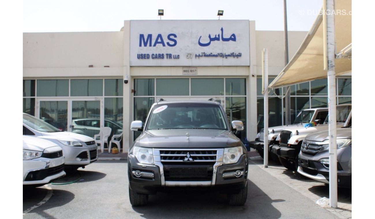 Mitsubishi Pajero GLS Highline GLS Highline ACCIDENTS FREE  - GCC - FULL OPTION - CAR IS IN PERFECT CONDITION INSIDE O