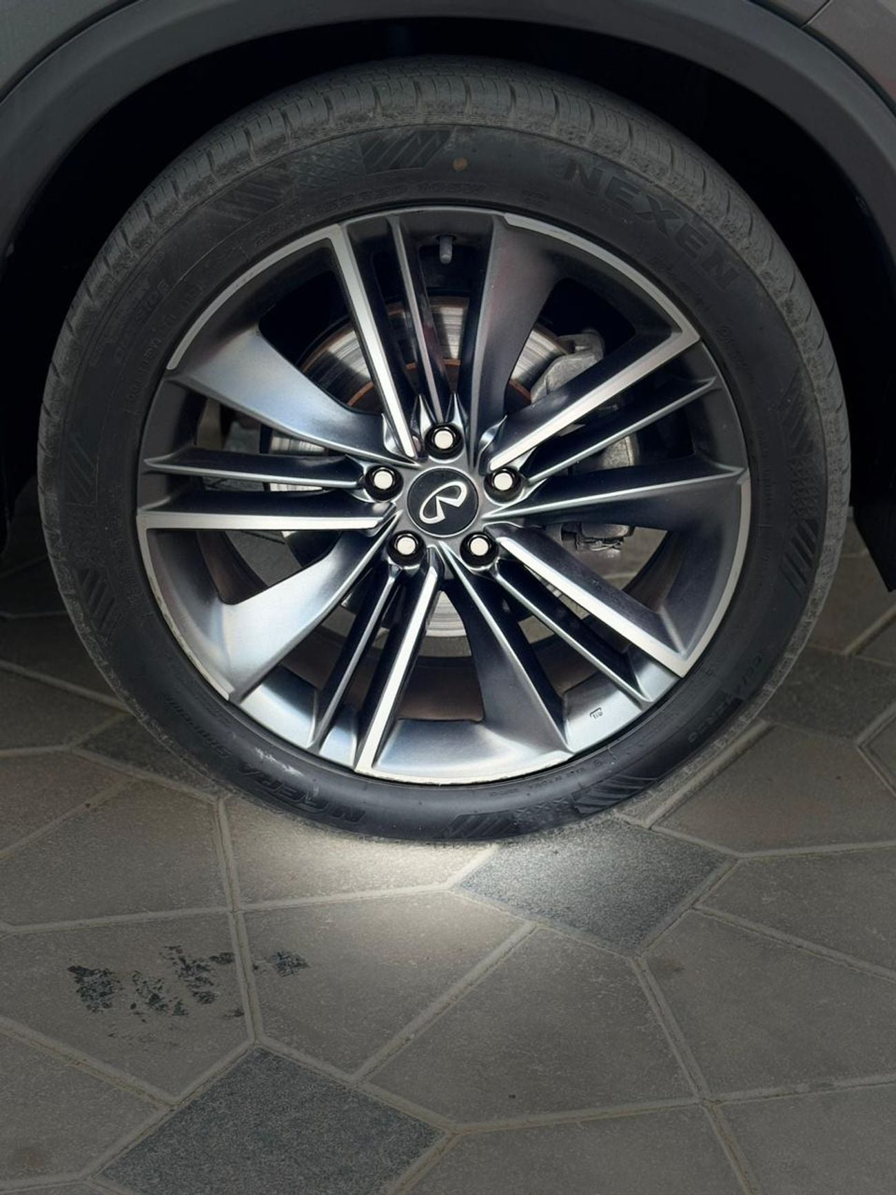 Infiniti QX55 2.0T Luxe (AWD)