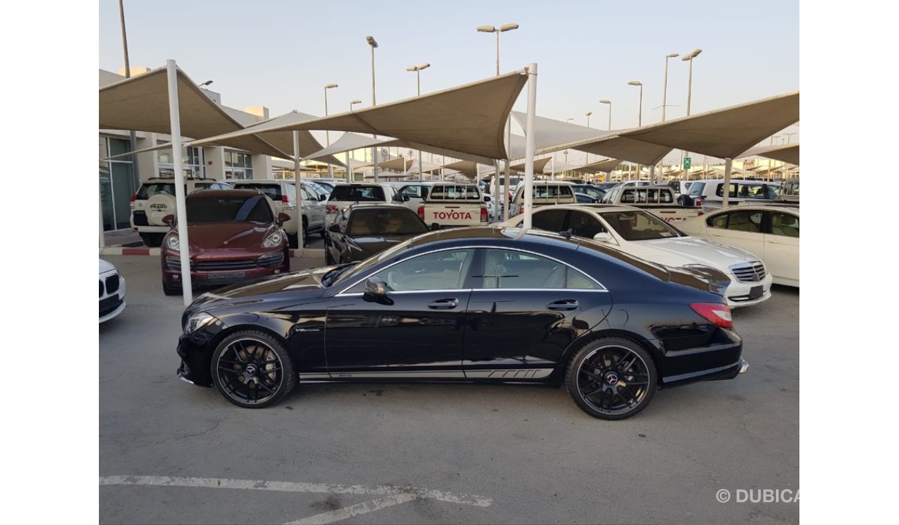 مرسيدس بنز CLS 550 مرسيدس ClS550 كت 63 السياره بحاله ممتازه من الداخل والخارج ولا تحتاج اي مصروف   عليها سيستم لكزوس  و