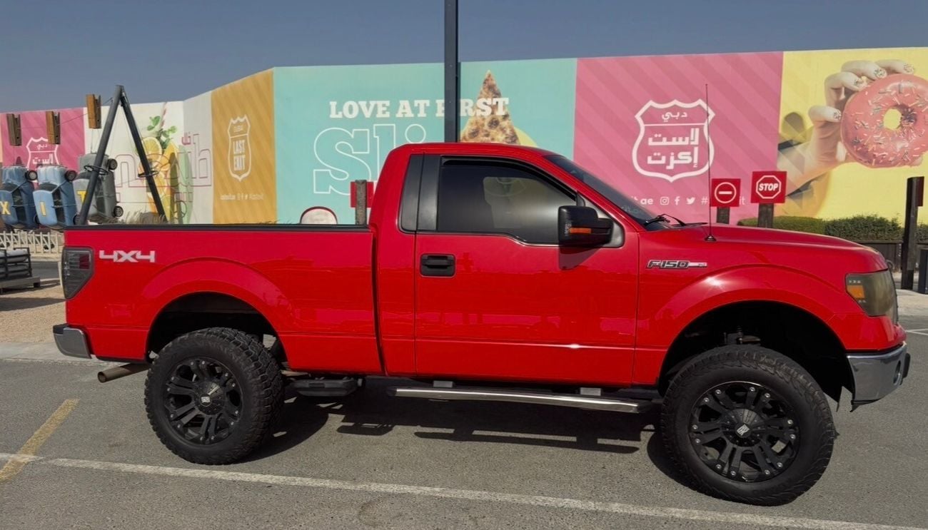 Ford F-150 XLT REG CAB MOTOX BLACK ALY