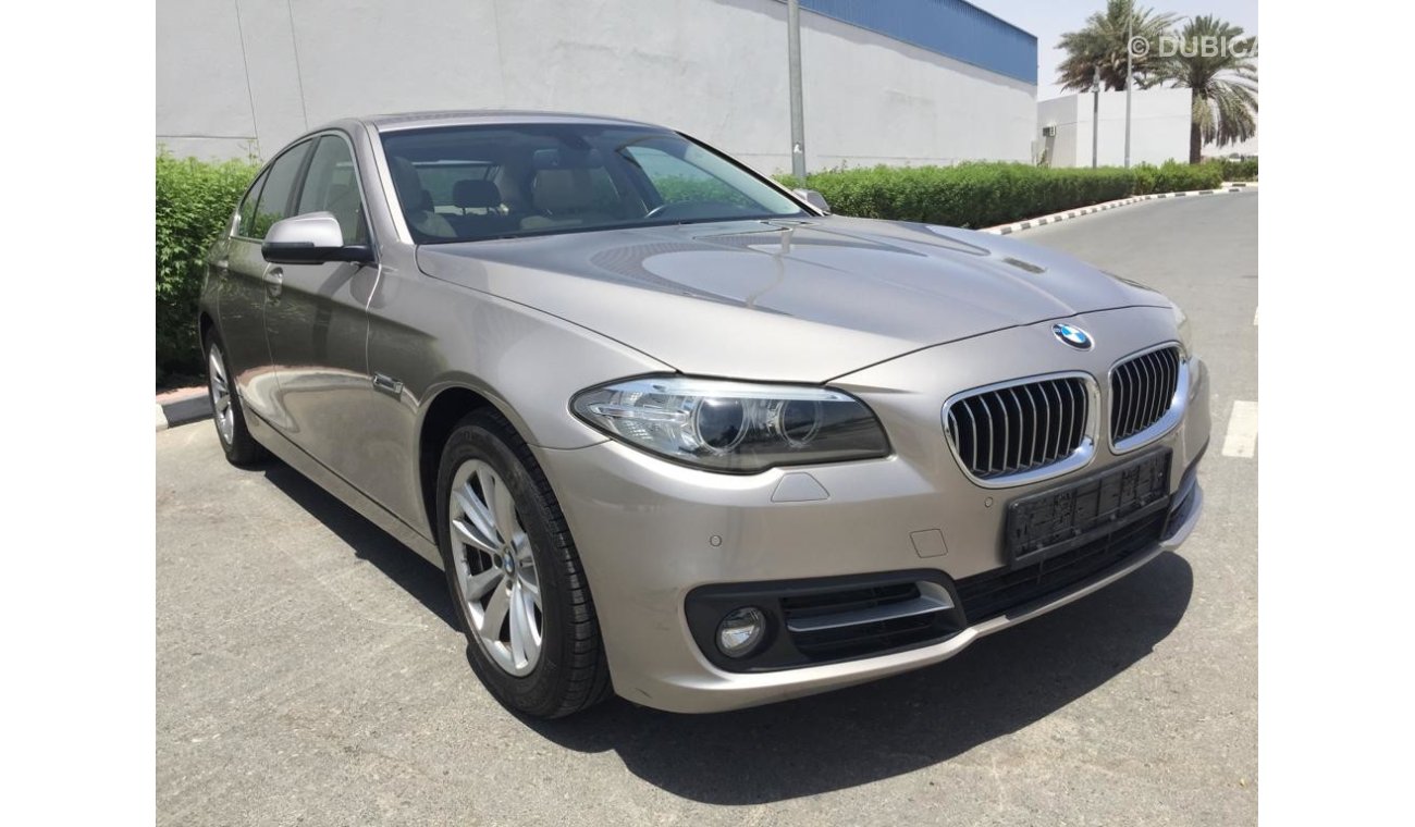 BMW 520i i Under Warranty GCC 2015