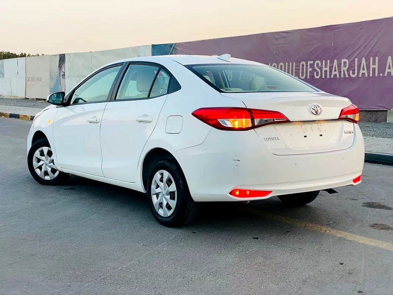 تويوتا يارس Mid 1.3L Sedan تويوتا يارس خليجية | – GCC —