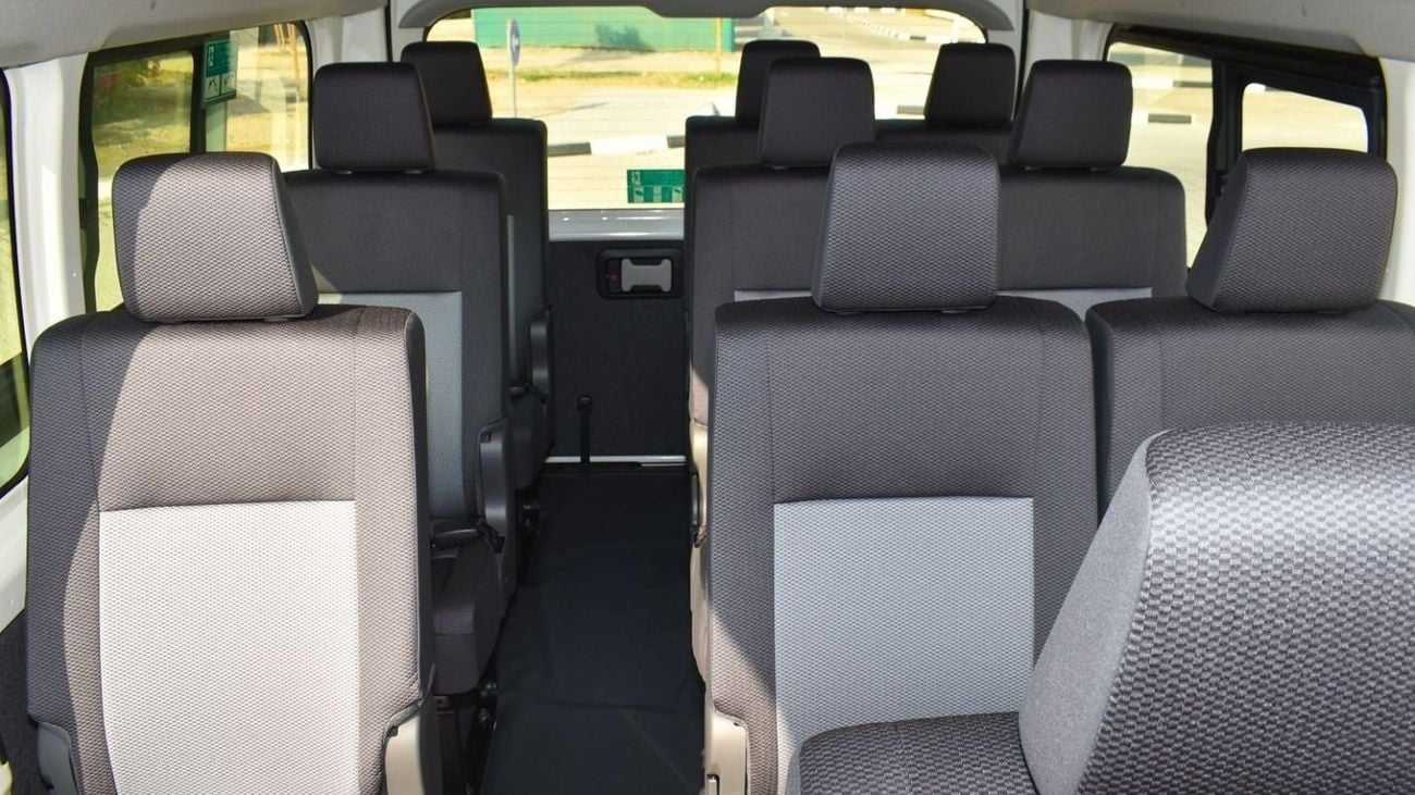 Toyota Hiace TOYOTA HIACE 3.5L PETROL V6 13 SEATER DX M/T WITH REAR HEATER