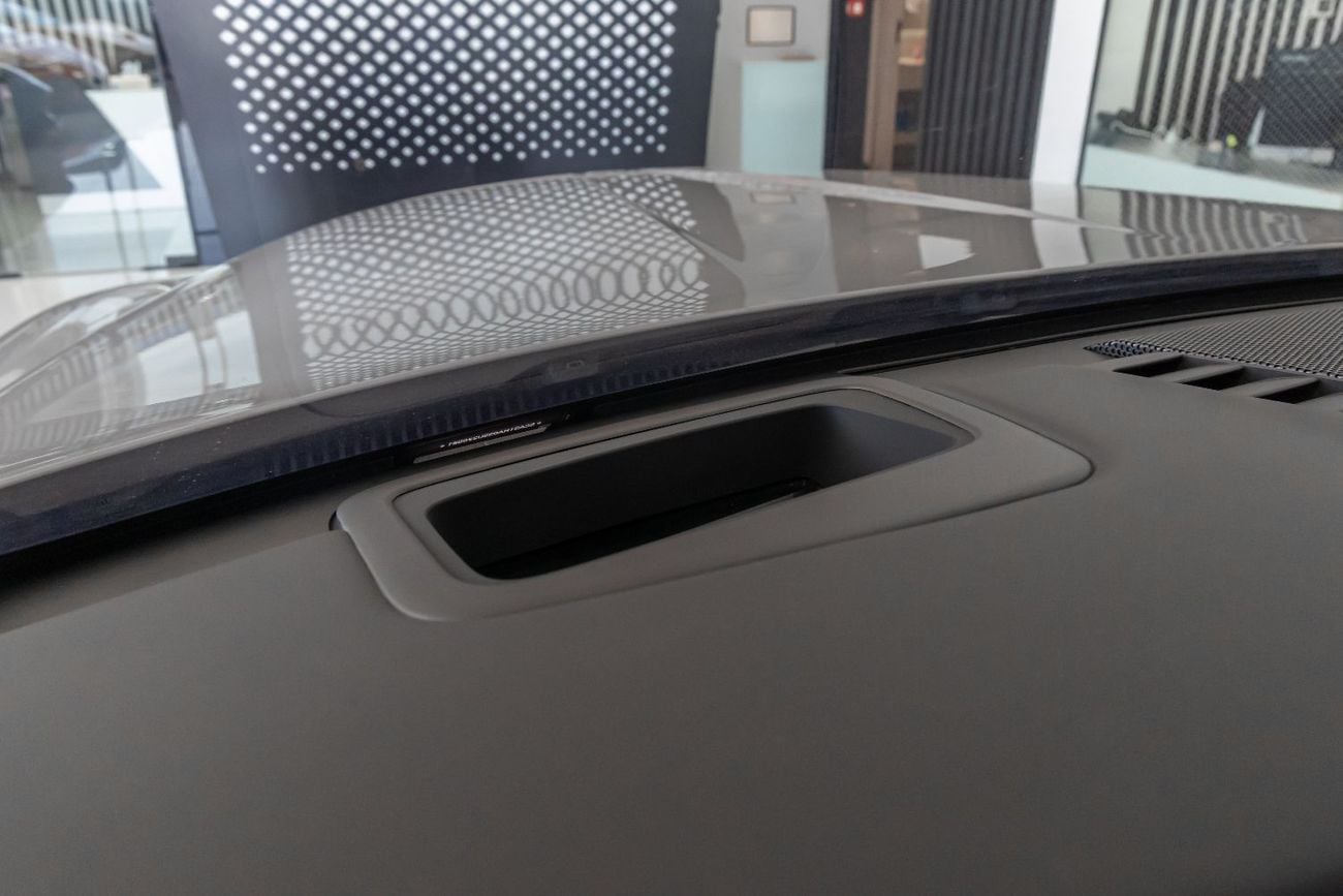 Rolls Royce Cullinan ROLLS-ROYCE CULLINAN | BLACK BADGE | EUROPEAN SPECS | FULL OPTION | BESPOKE SOUND SYSTEM | DEALER WA