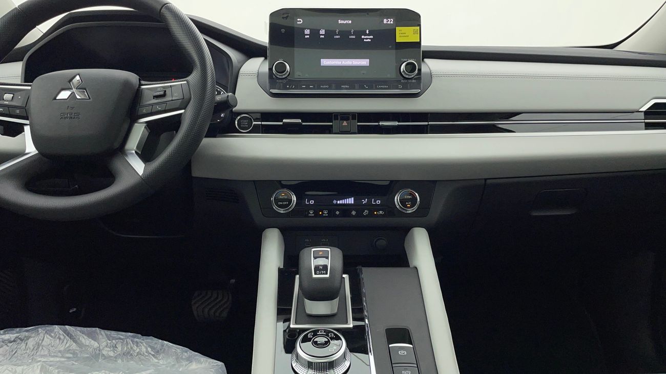 Mitsubishi Outlander MIDLINE WITH SUNROOF 2.5 | Zero Down Payment | Home Test Drive