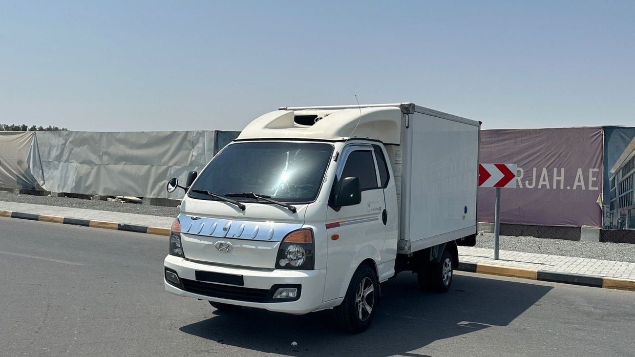 Hyundai Porter STD (NON GCC)