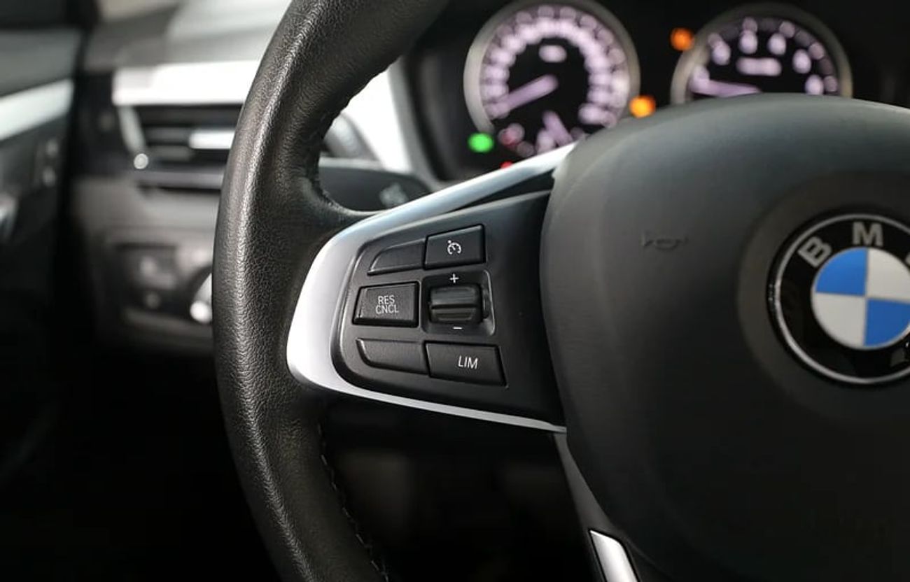 بي أم دبليو X2 sDrive 20i M Sport 2.0L Export Only | GCC | sDrive 20i Ref#T56666