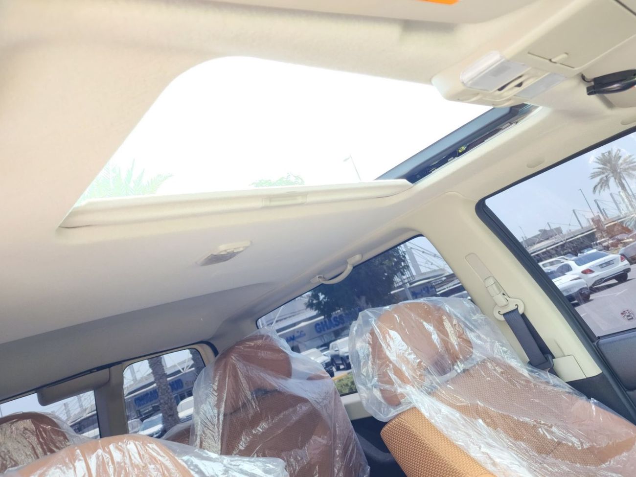 Nissan Patrol Super Safari 2-Doors | Automatic | Slightly Used | Under Official Dealer Warranty | Full Option