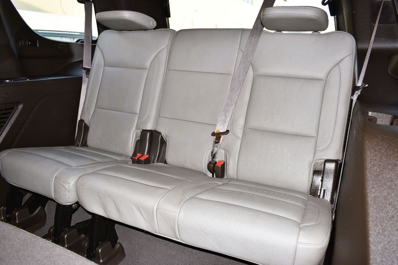 GMC Yukon AT4 5.3 V8 SLT (AWD)