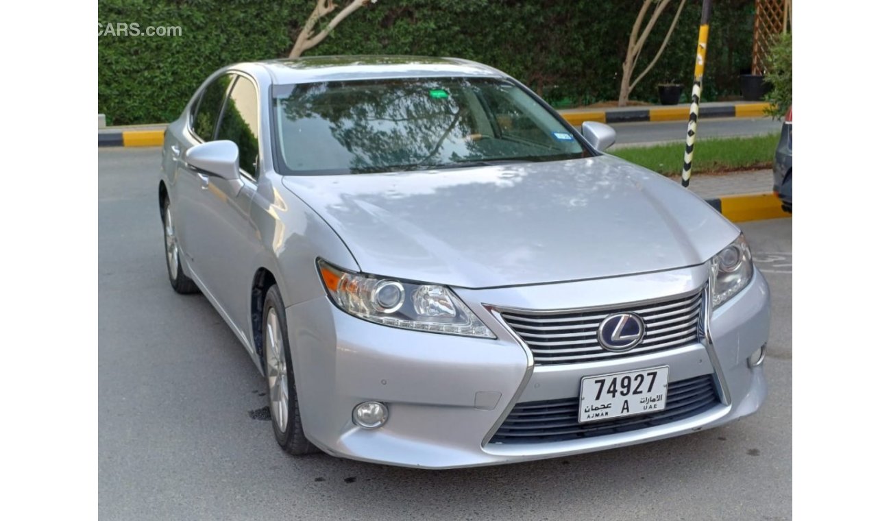 Lexus ES350 E300HYBRID