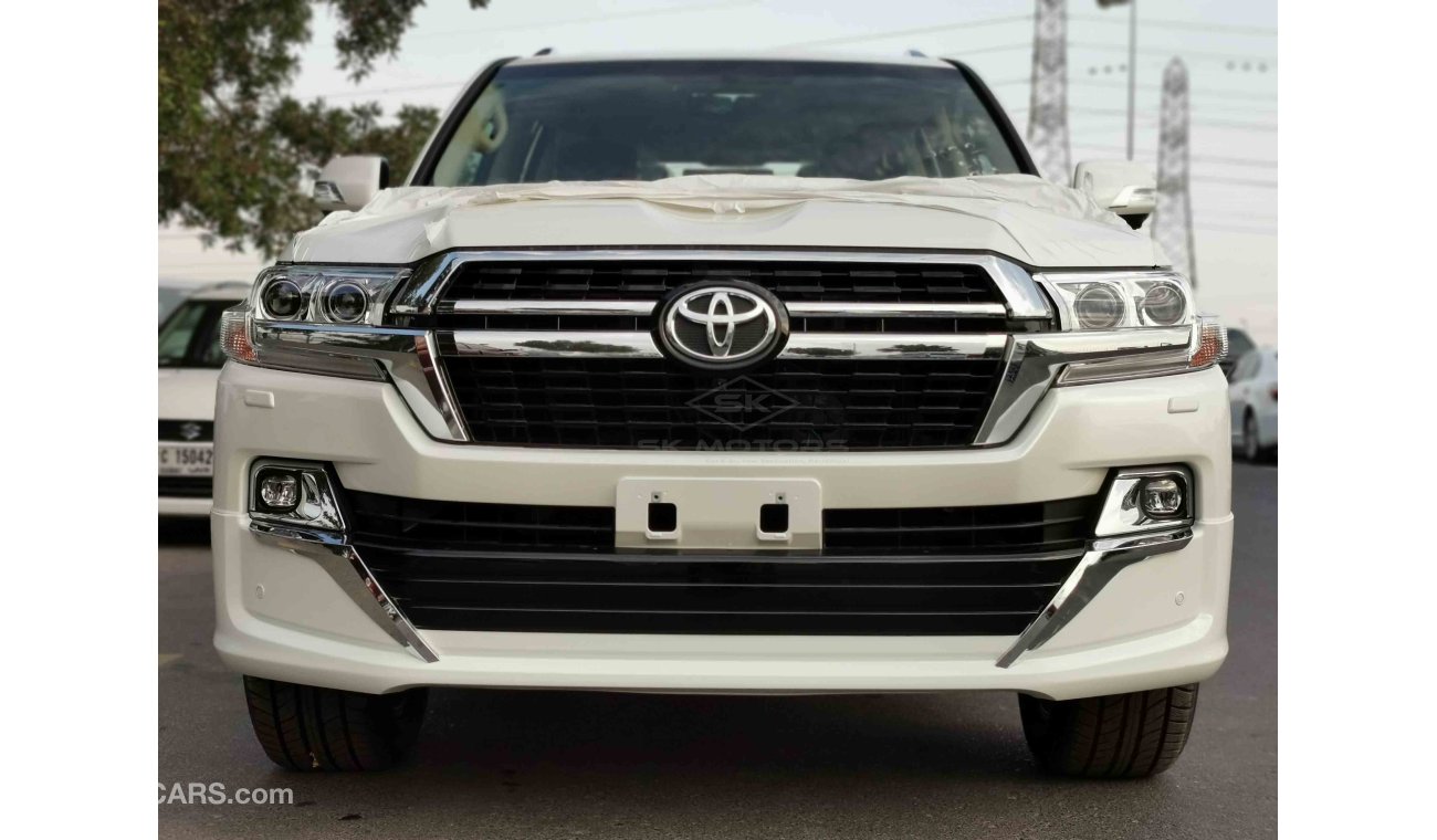 Toyota Land Cruiser 4.5L V8 DIESEL, 20" RIMS, TELESCOPIC STEERING, NAVIGATION, USB (CODE # VX01)