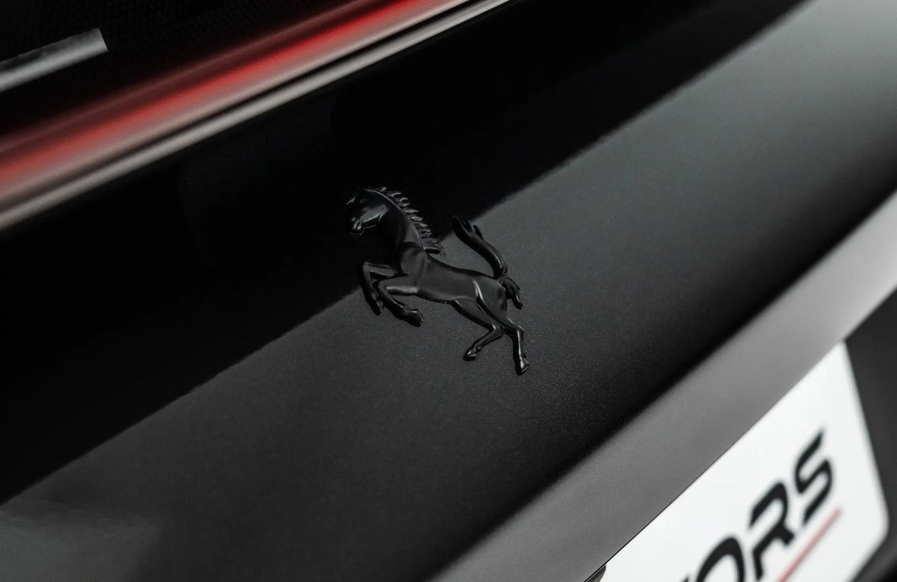 فيراري 12سيلندري ⁠6.5L Naturally Aspirated V12 Engine