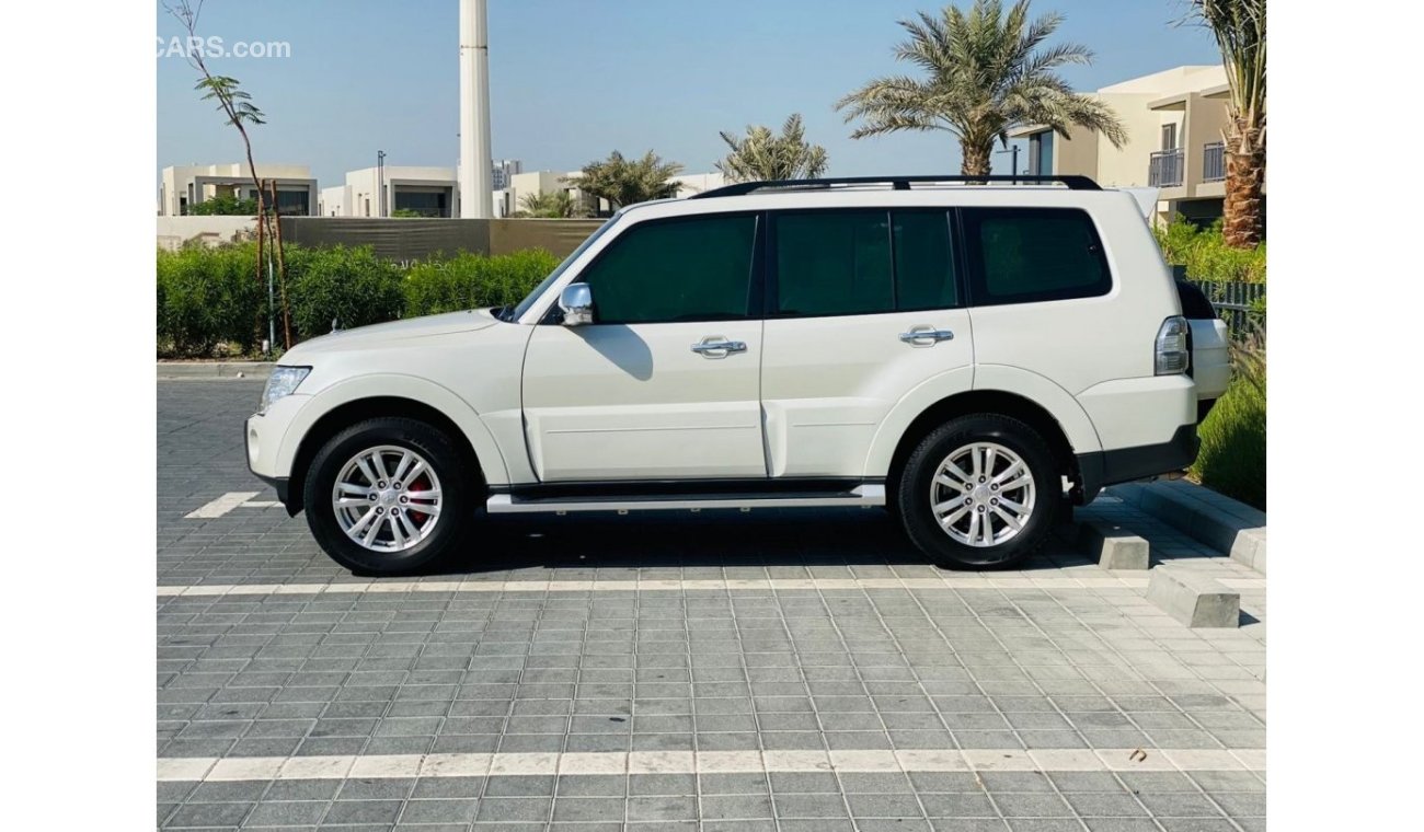 Mitsubishi Pajero GLS || GCC || 3.8 V6 || Full Option || Very Well Maintained