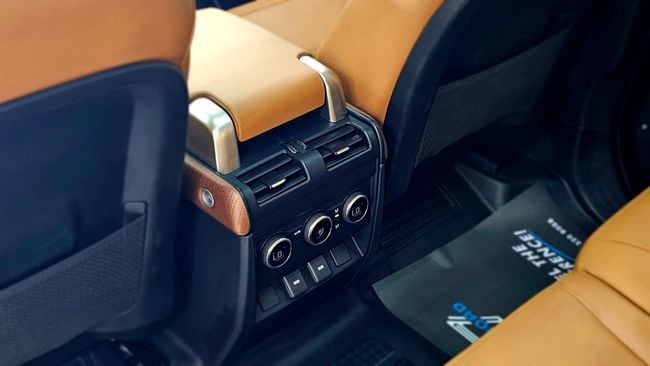 Land Rover Defender HSE P400, миниатюра 30