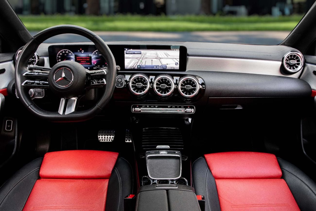 مرسيدس بنز CLA 250 CLA250 4MATIC AMG Line | 3,232 P.M | 0% Downpayment | Warranty!