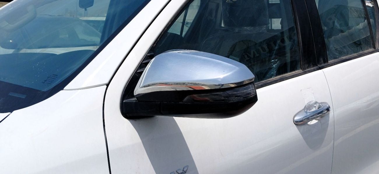 تويوتا هيلوكس 2.4L Diesel Manual 4X4 2026YM