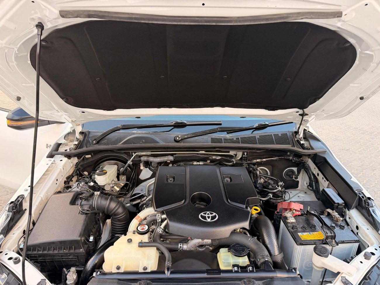 Toyota Hilux Sr with new shape