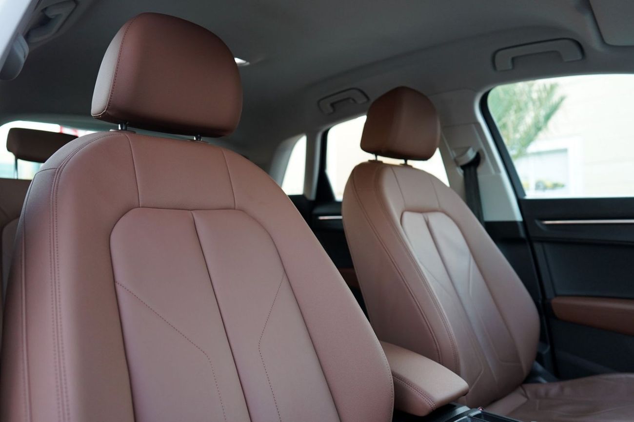 Audi Q3 35 TFSI ADVANCED Audi Q3 35 TFSI 2020 GCC for 1,249.00 AED monthly