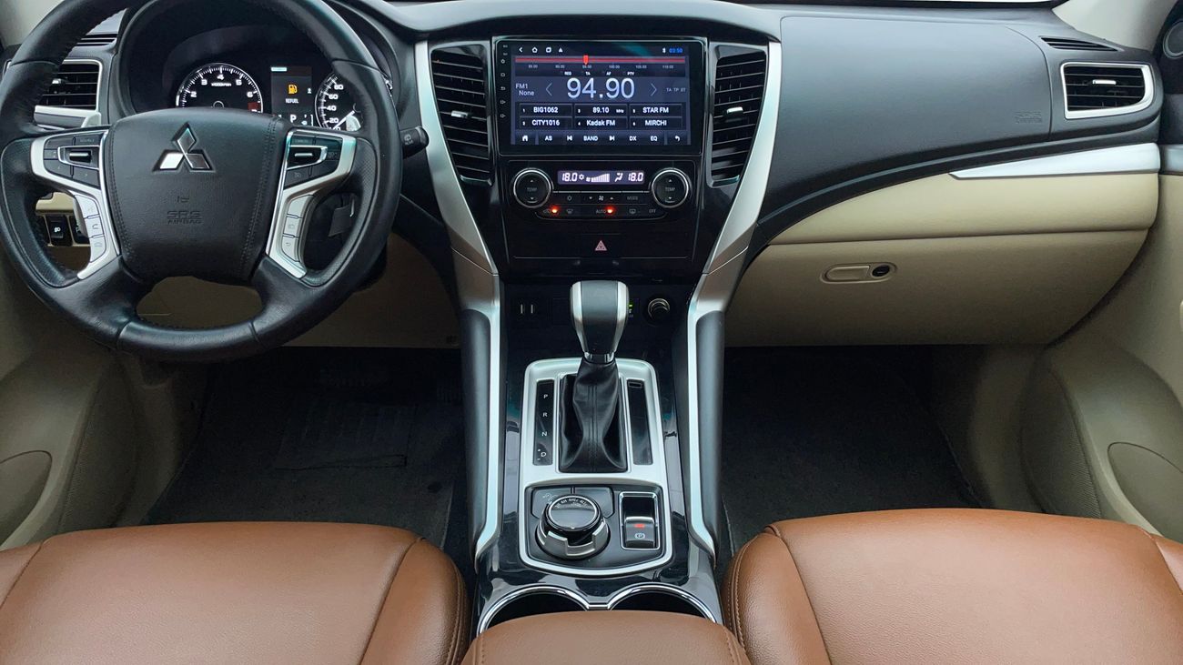 ميتسوبيشي مونتيرو GLX 3 | +مع الضمان | كمان تم فحص ١٥٠