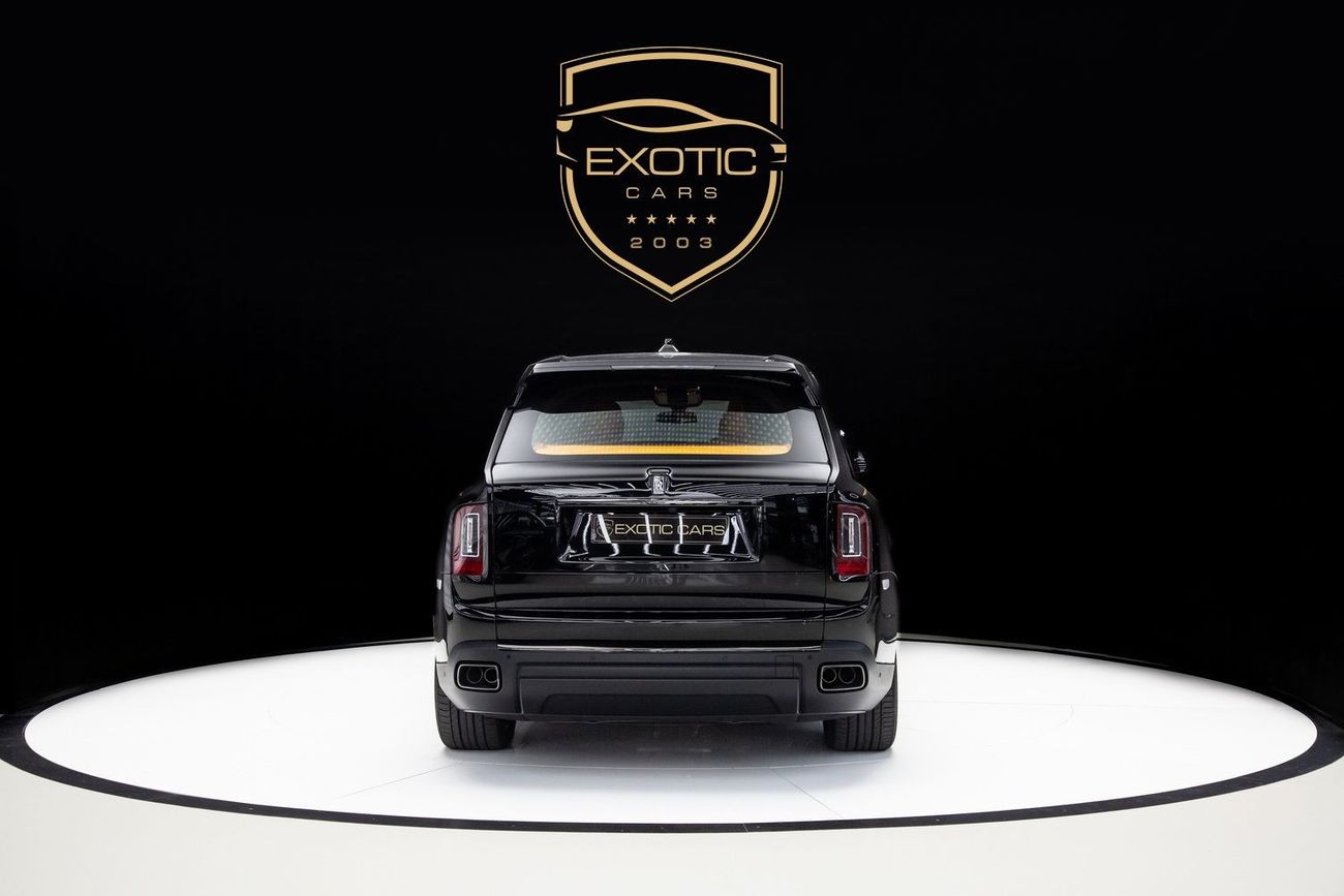 رولز رويس كولينان BLACK BADGE