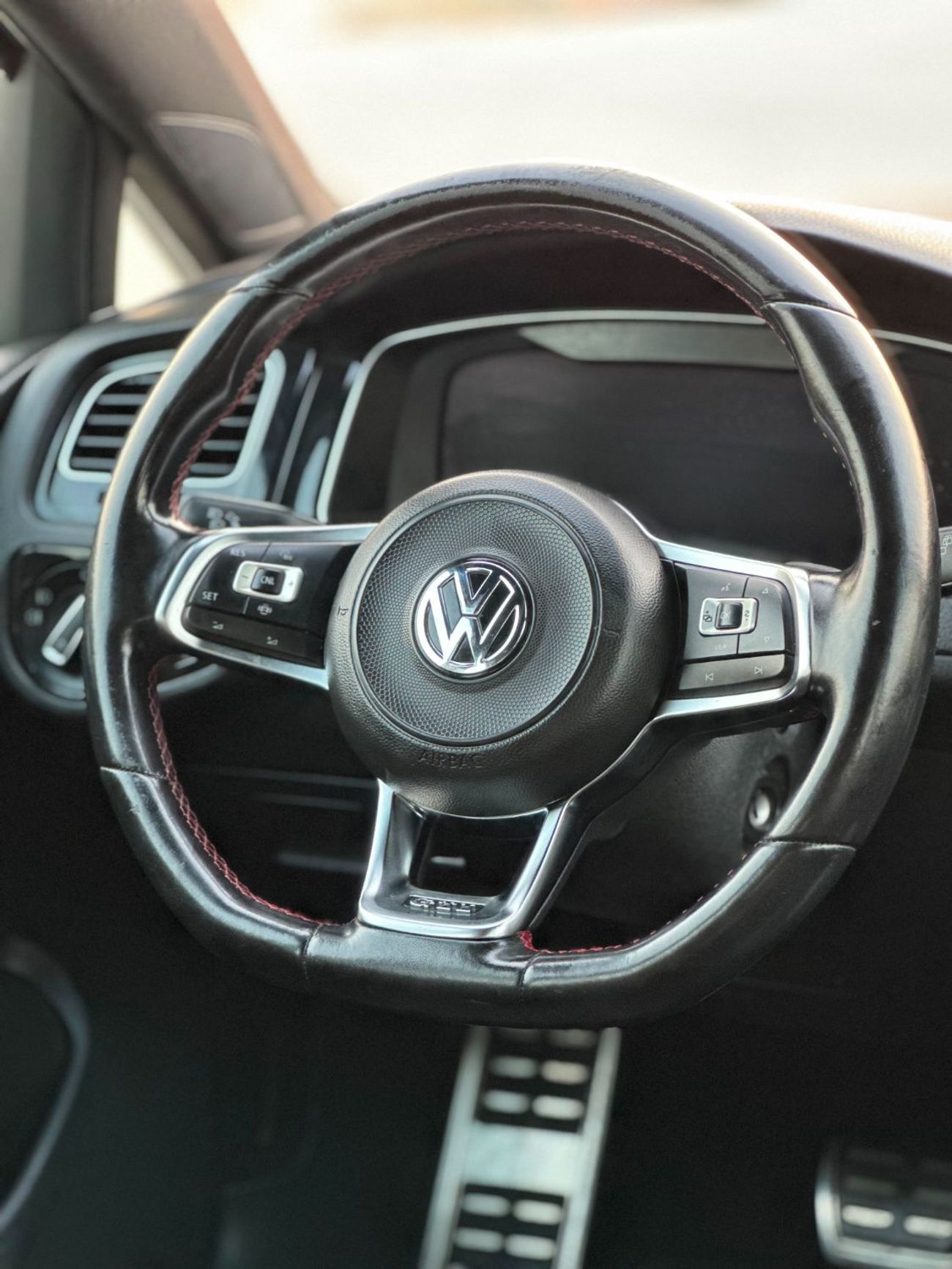 Volkswagen Golf GTI SE