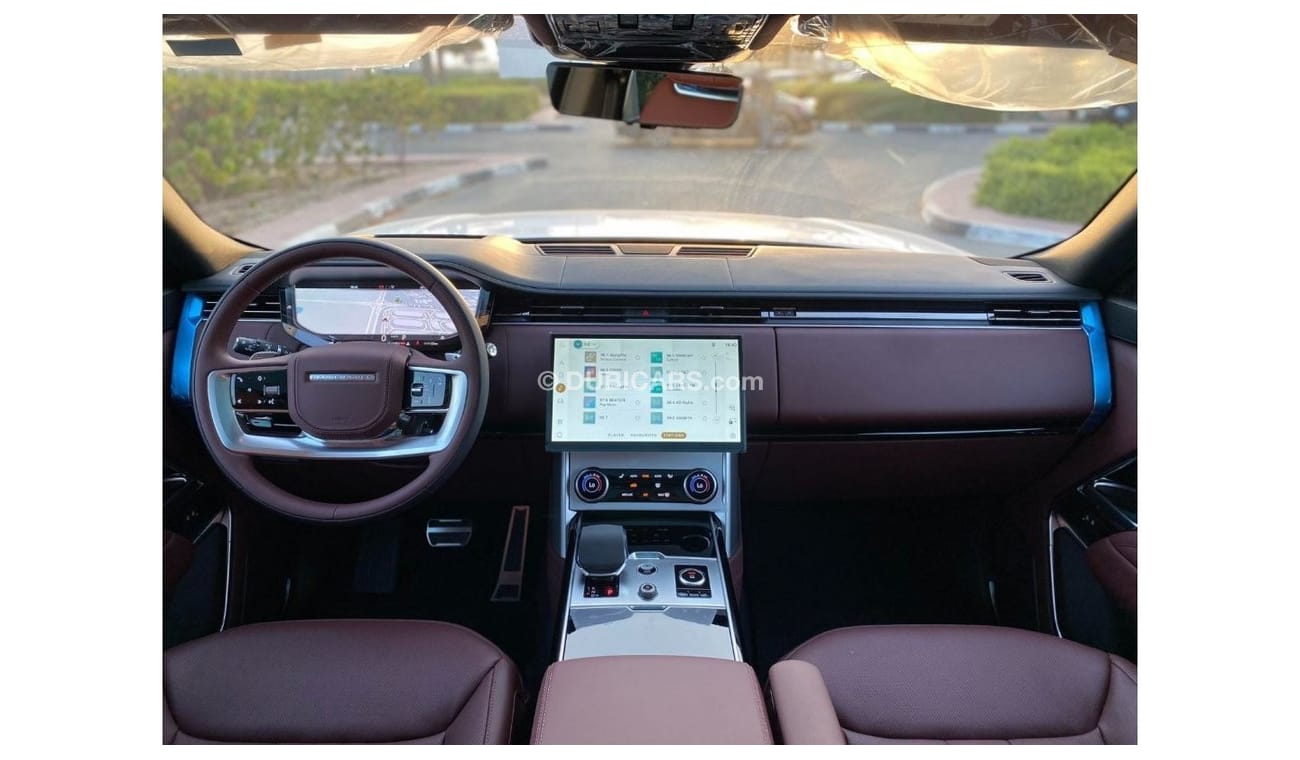 لاند روفر رينج روفر GCC SPEC UNDER WARRANTY AND SERVICE CONTRACT