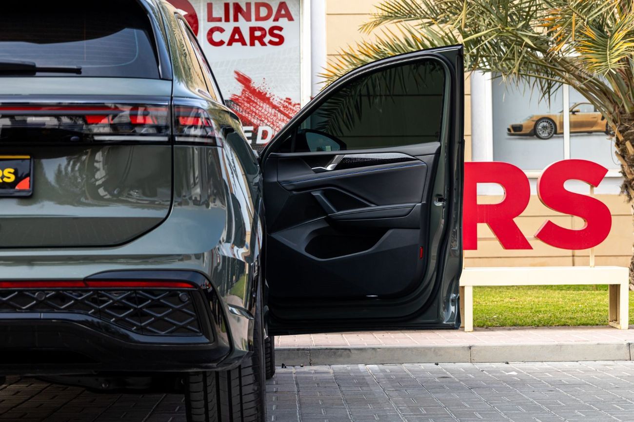 فولكس واجن تيجوان R-Line Black Edition