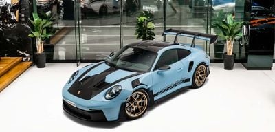 Porsche 911 GT3RS 4.0L F-6 Naturally Aspirated Engine