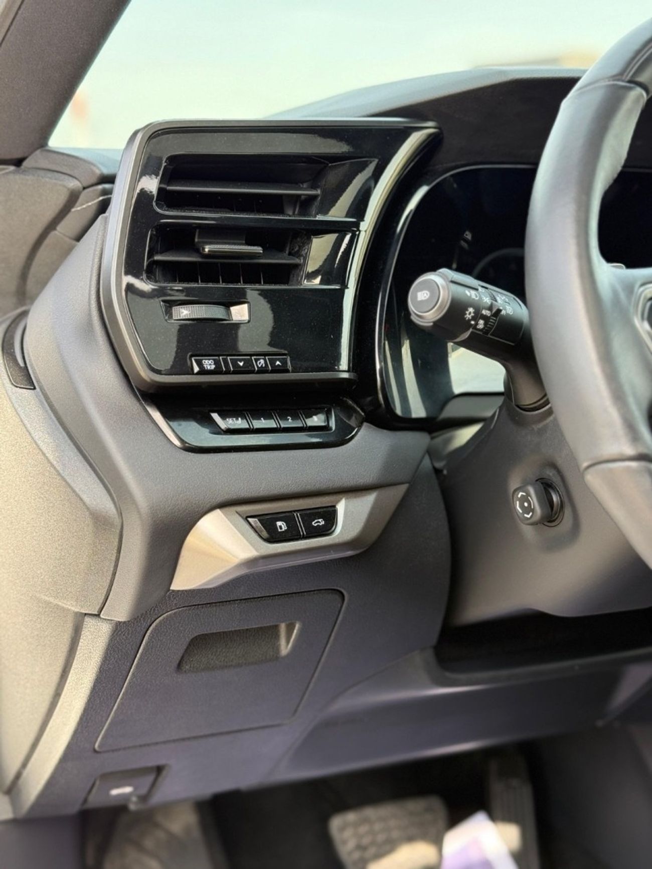 Lexus RX350 Premium Full Option 2023