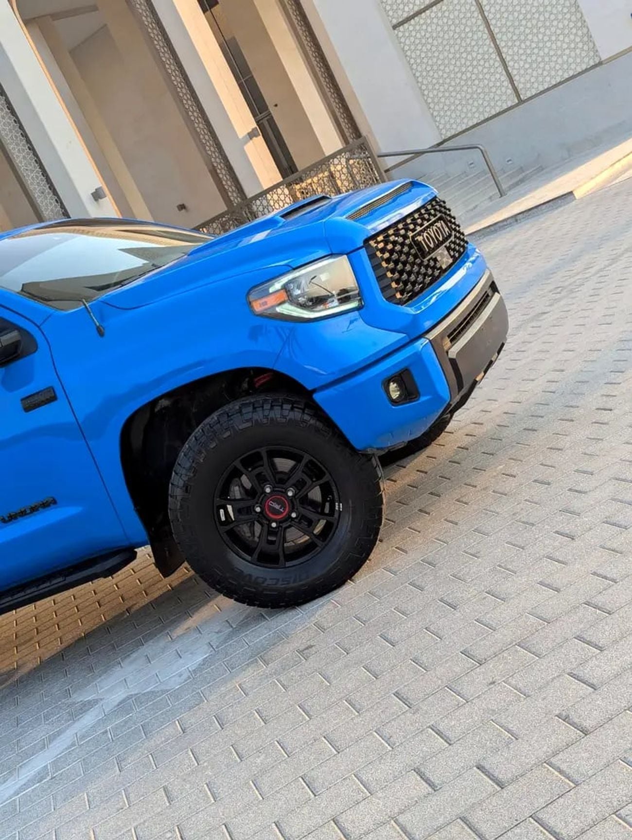 Toyota Tundra TRD PRO Crewmax AMERICAN SPECIFICATION INTERIOR AND EXTERIOR EXCELLENT CONDITION