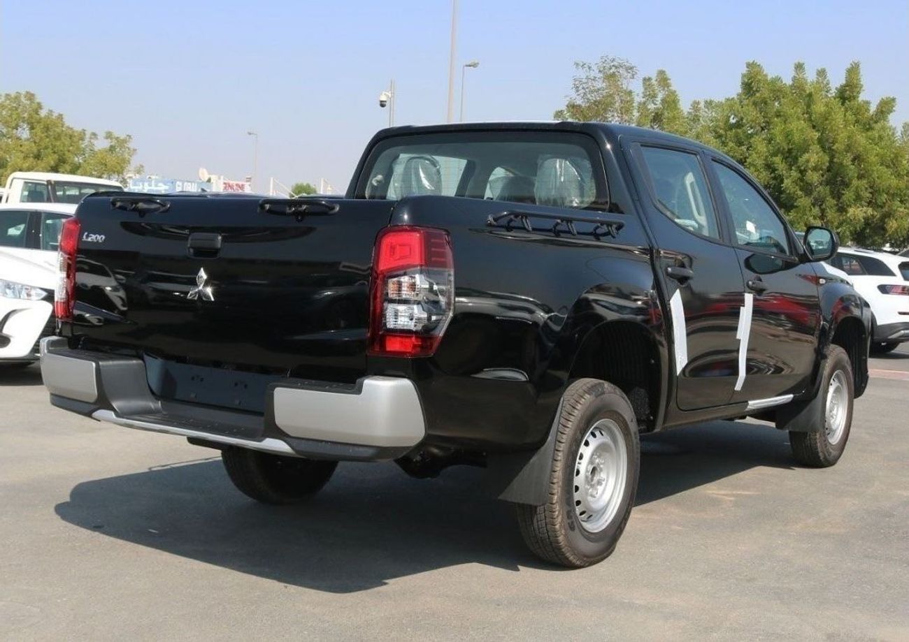 ميتسوبيشي L200 GL LOWEST PRICE 2023 | 4x4 | Diesel Engine 2.5L | Double Cab | Power Locks and Windows | Export Only