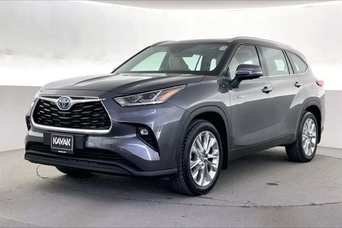 Toyota Highlander VXR | National Day Celebration | Guaranteed Warranty | 0 Down Payment