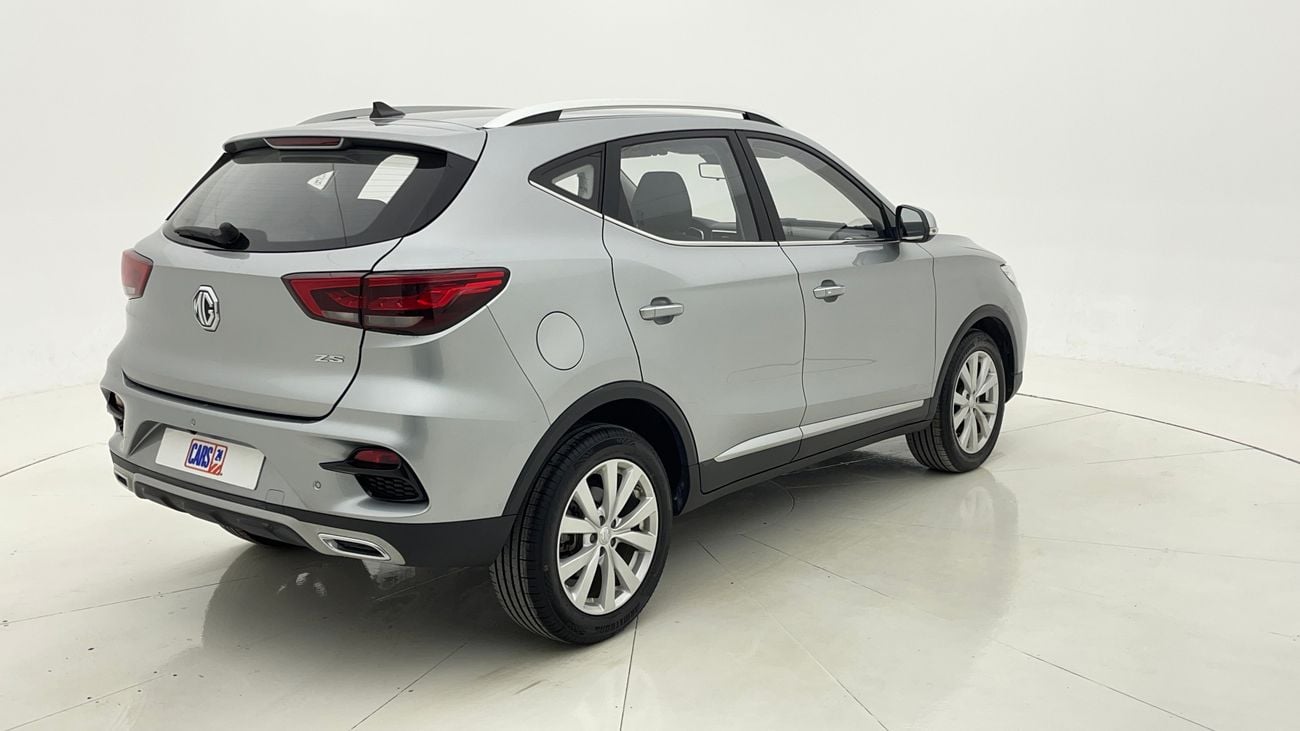 أم جي ZS STD 1.5 | بدون دفعة مقدمة | اختبار قيادة مجاني للمنزل