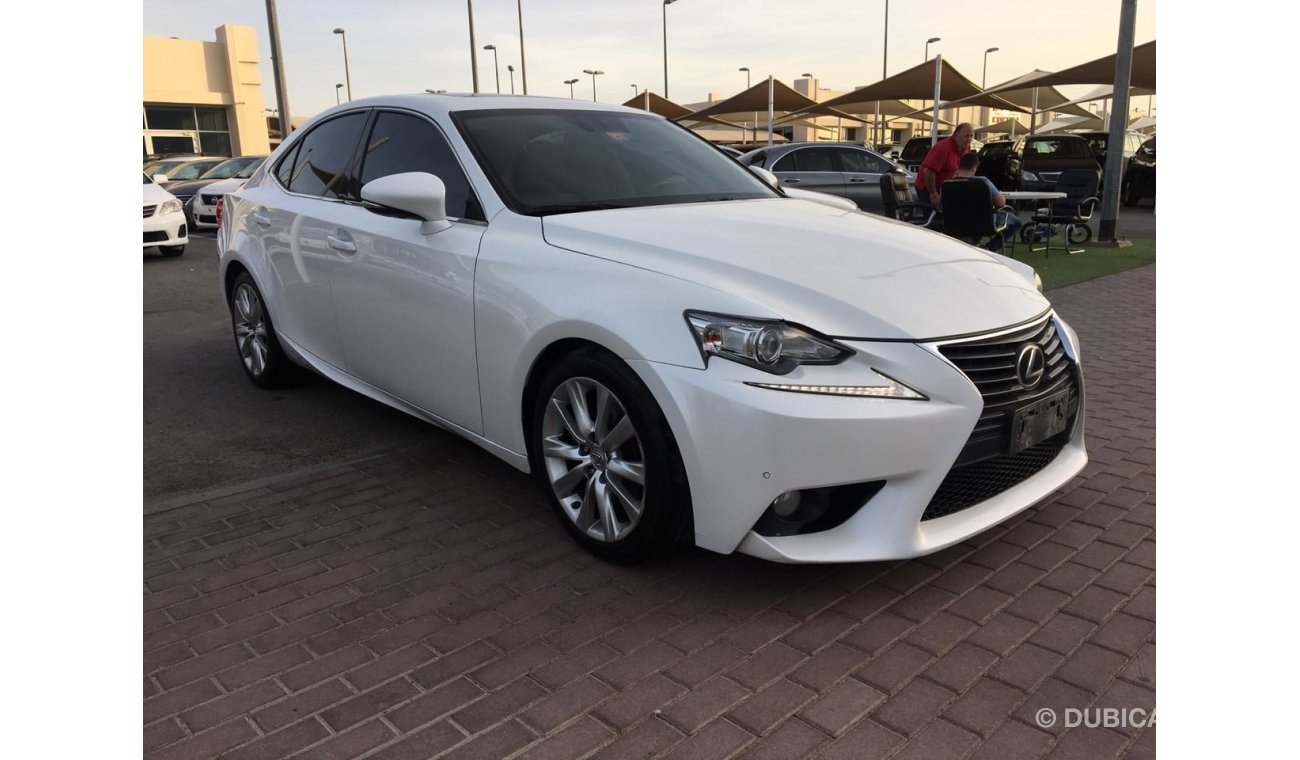 Lexus IS250