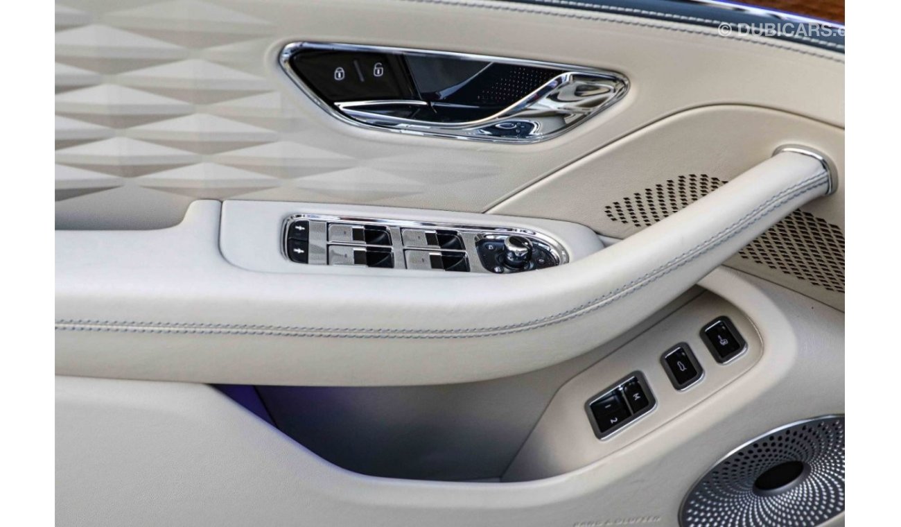بنتلي فلاينج سبور 2022 Bentley Flying Spur 2.9L V6 Hybrid - Mileage + Luxury + Powerful Bi-turbo Engine